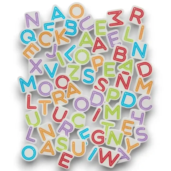 Letras al agua en goma eva