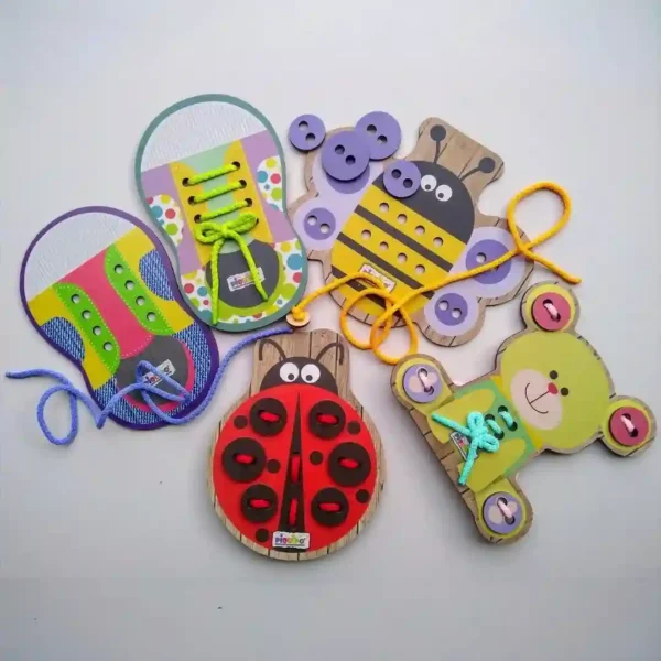 Abeja de madera con cordones - Imagen 7